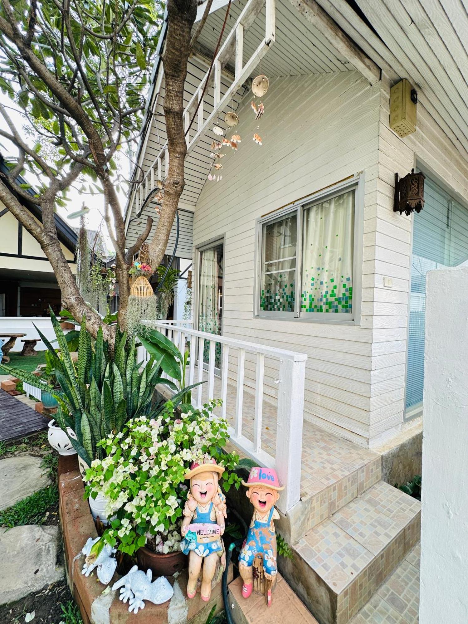 Dream Garden Villa Hotel Night Bazaar Chiangmai Чиангмай Екстериор снимка